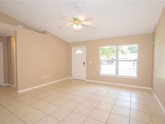 3rd image of 300 Birch Ave