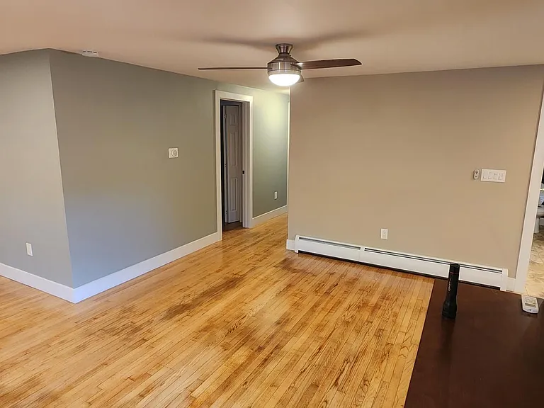 414 Greenwoods Rd — Photo 5