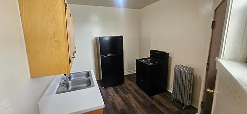248 W 73rd St #3 Photo 1