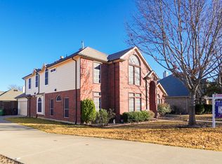 912 Chestnut Ct, Murphy, TX 75094