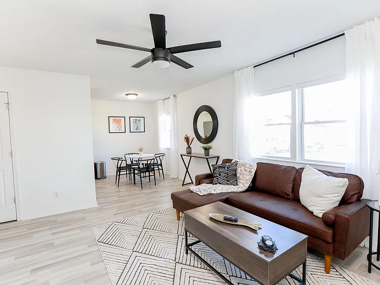 1278 W Ocean View Ave #B — Photo 11
