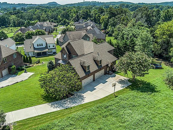 4th image of 12834 Watergrove Dr