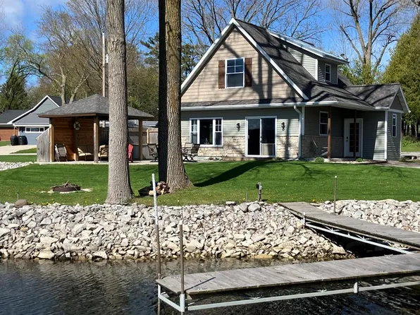 3516 Weldon Ct Unit 17, Sturgeon Bay, WI 54235