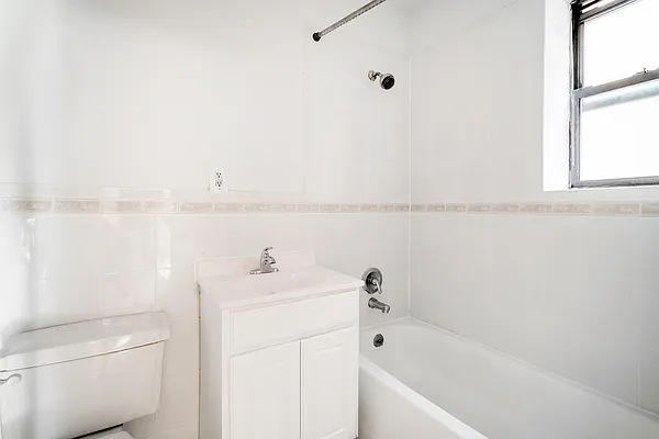 Rented by MNS | media 19