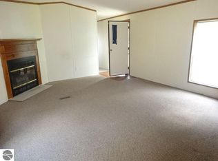 11262 Riley Rd, Interlochen, MI 49643