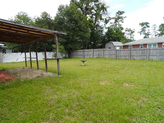 4th image of 3640 Cherry Laurel Dr