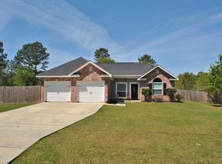 19505 Stewart St, Saucier, MS 39574