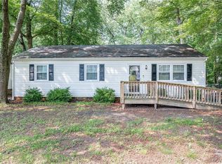 8708 Rainwater Rd, North Chesterfield, VA 23237