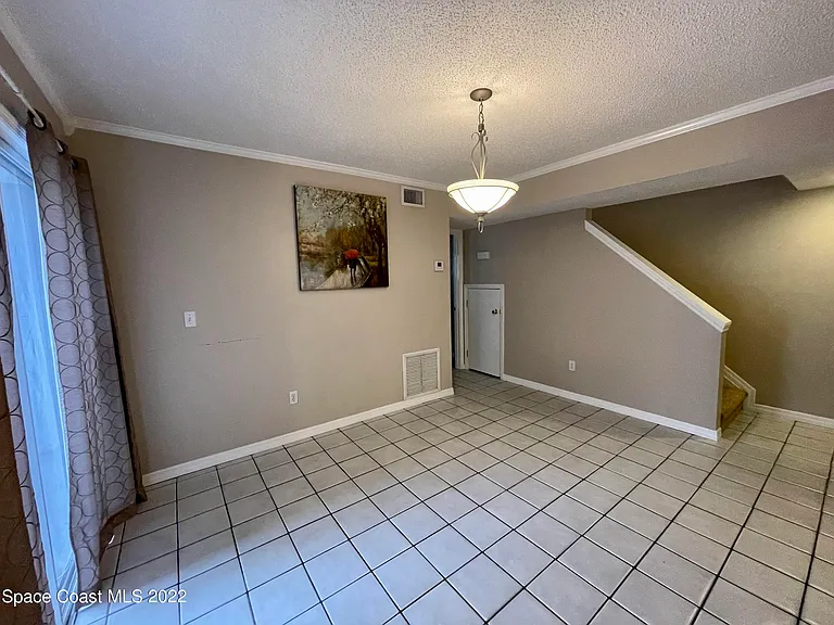 1425 Malibu Cir NE #111 — Photo 8