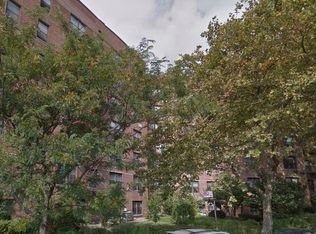 10028 Queens Blvd, Forest Hills, NY 11375