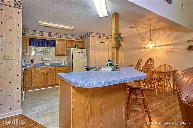 Spacious kitchen