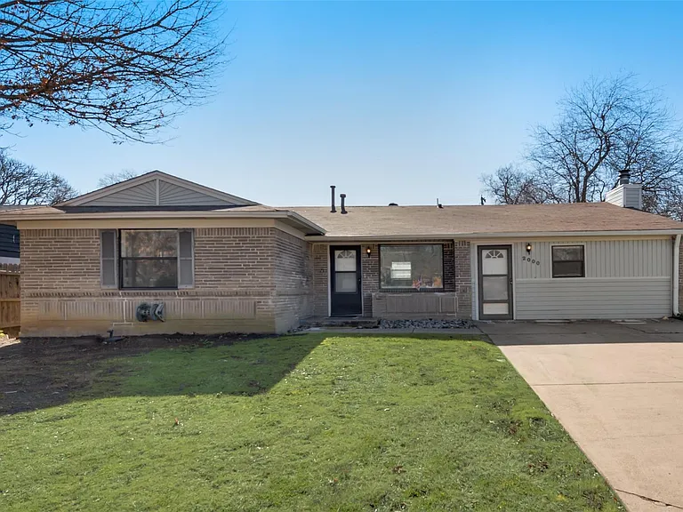 2000 Melissa St — Photo 10