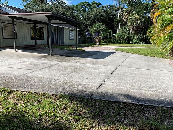 5th image of 627 N Shade Ave