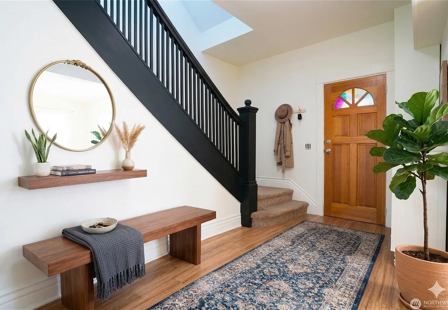 2 bed, 1820 sqft, $2,500 — Photo 3