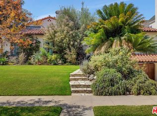 235 Bronwood Ave, Los Angeles, CA 90049