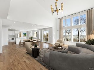201 Tweed Boulevard, Nyack, NY
