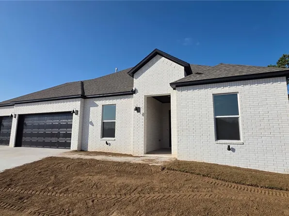 981 Red Cedar Pl, Rogers, AR 72756