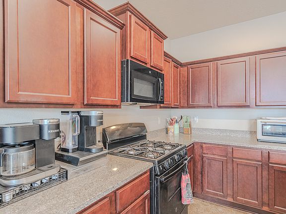 5th image of 5202 Via Del Valle