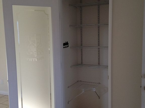 5th image of 4011 Flower St