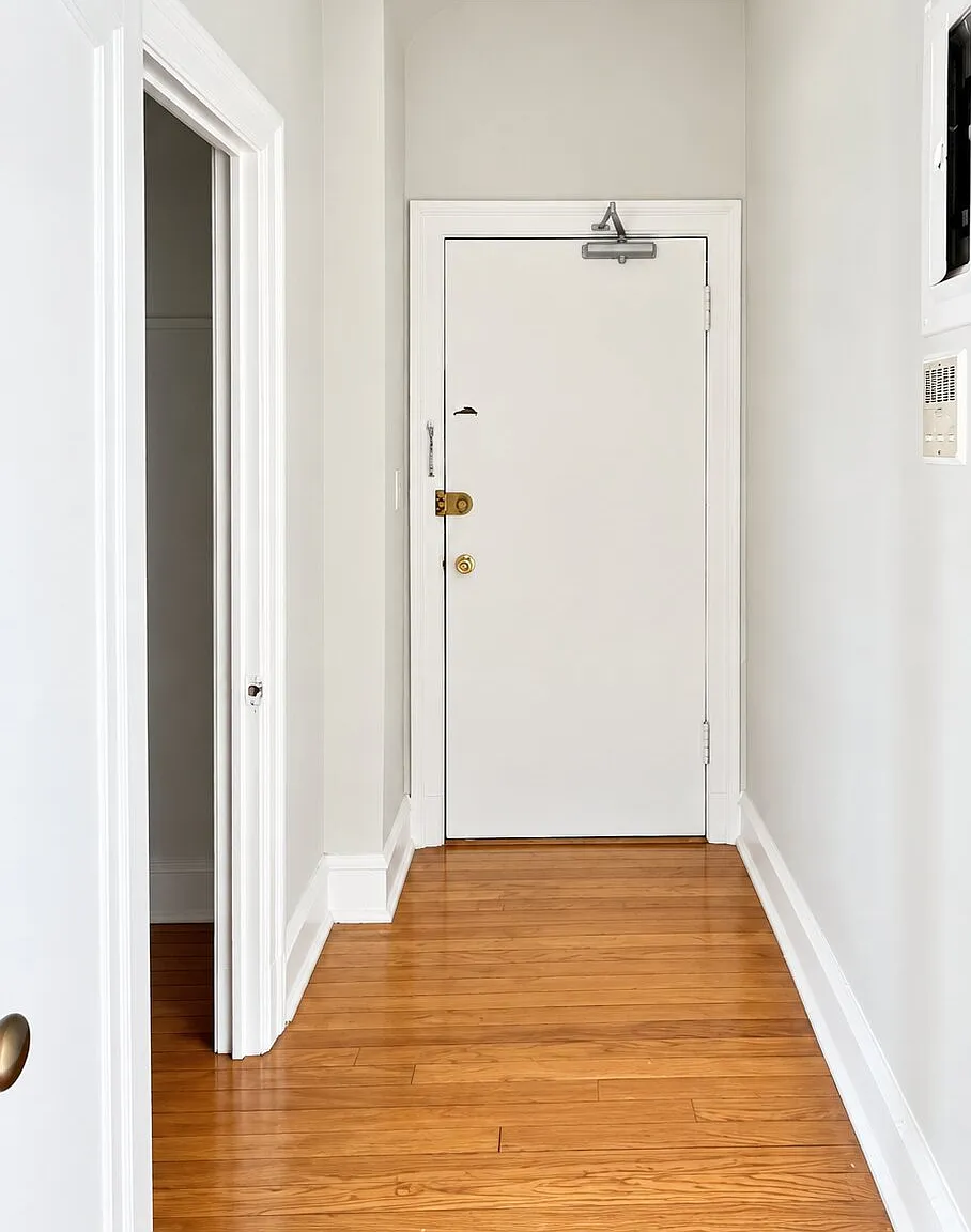 3030 Wisconsin Ave NW — Photo 3