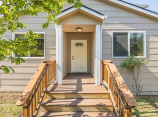 535 E 3rd St, Port Angeles, WA 98362