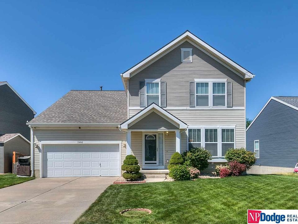 1st image of 3902 S 191st Ave