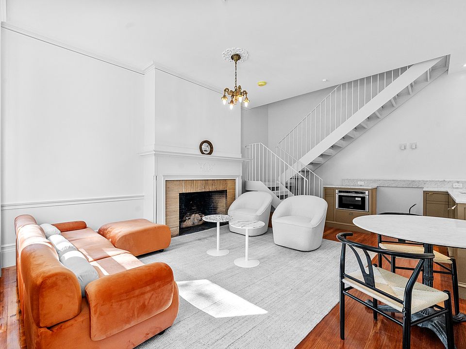 1st image of 320 Tappan St #1