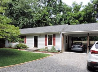 1917 Mulberry St, Salem, VA 24153