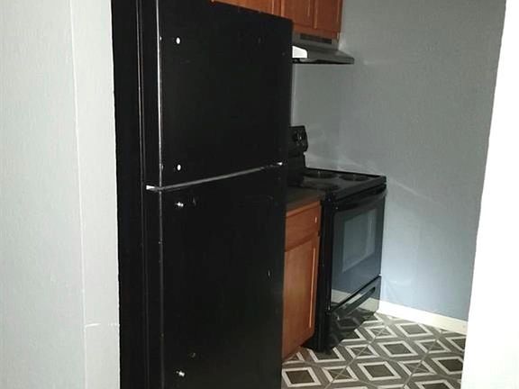 4th image of 8100 Creekbend Dr APT 171