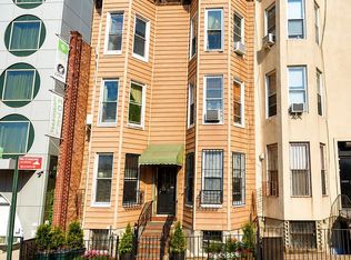 465 39th St, Brooklyn, NY 11232