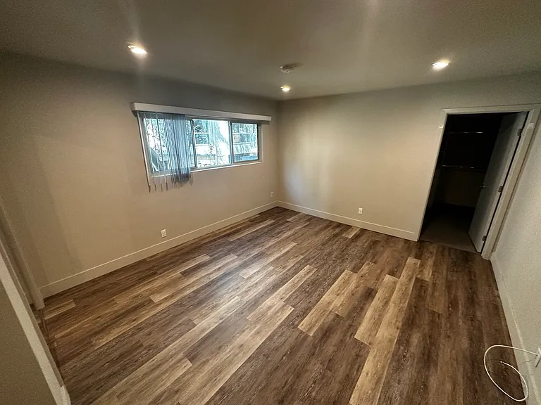 11959 Gorham Ave #3 — Photo 7