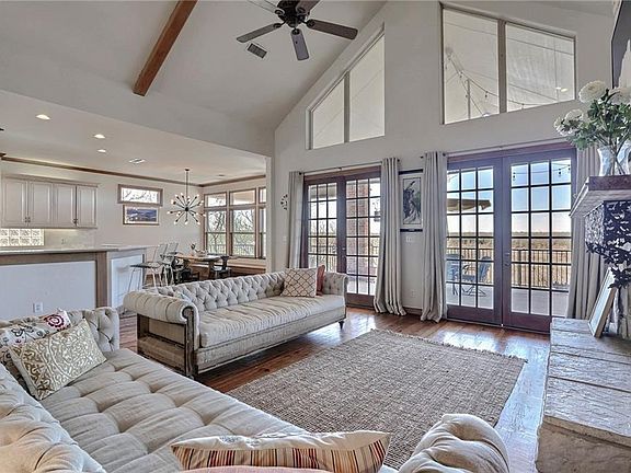 4th image of 2915 Peninsula Dr
