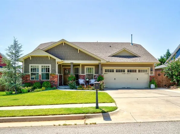 4832 October Dr, Edmond, OK 73034