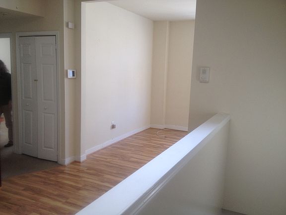 3rd image of 325 N Adams St
