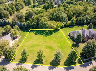 4826 Nobles Pond Dr NW, Canton, OH