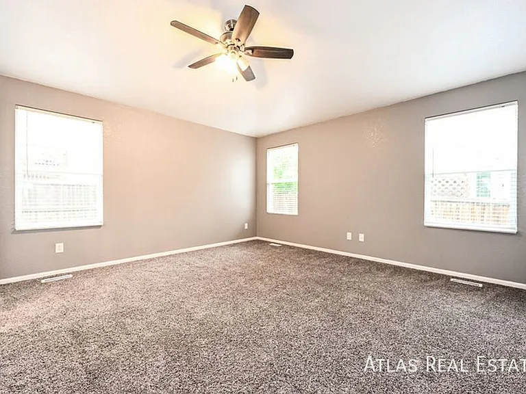 16548 High Desert Way — Photo 9