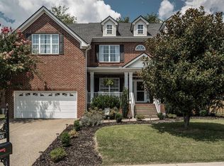 106 Herons Nest Ln, Hendersonville, TN 37075