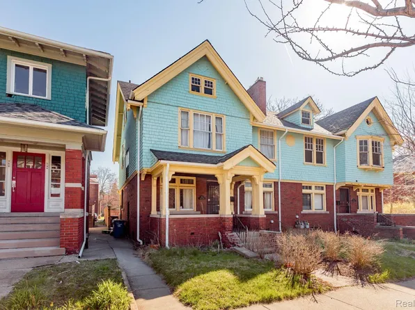 744 Van Dyke St, Detroit, MI 48214