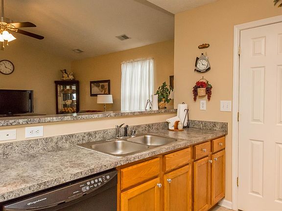 4th image of 3116 Prichard Dr