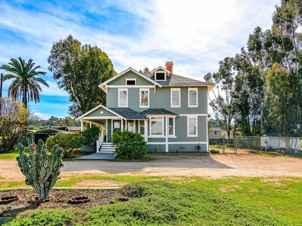 1571 Granite Hills Dr, El Cajon, CA 92019