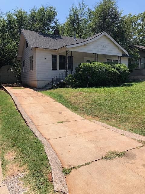 1st image of 704 NW Eubanks St