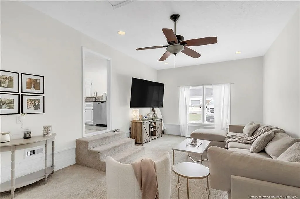 5008 Shimmer Drive - NR — Photo 3