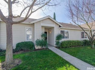 6344 Laguna Mirage Ln, Elk Grove, CA