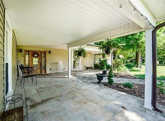5th image of 528 Sherrill Ave
