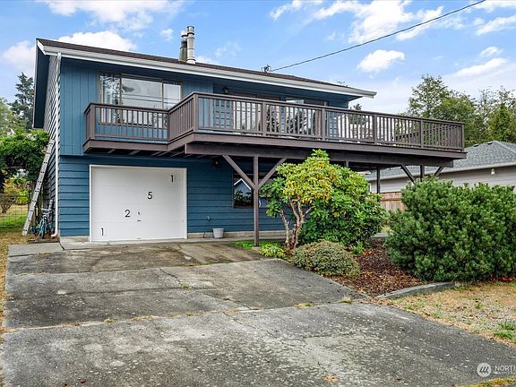 4th image of 1251 Admirals Drive