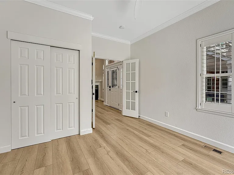 9885 Greensview Cir — Photo 31