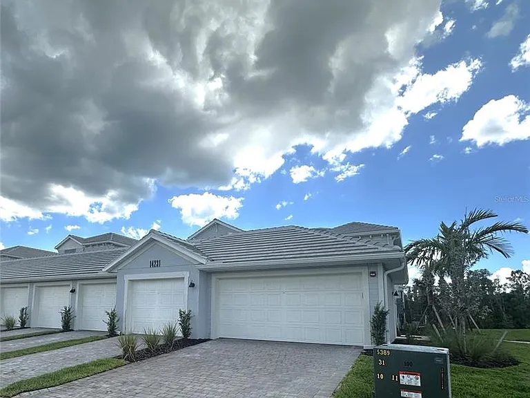 14231 Heritage Landing Blvd #1928 — Photo 25