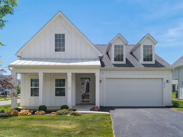 4722 Winding Oak Dr, Delaware, OH 43015