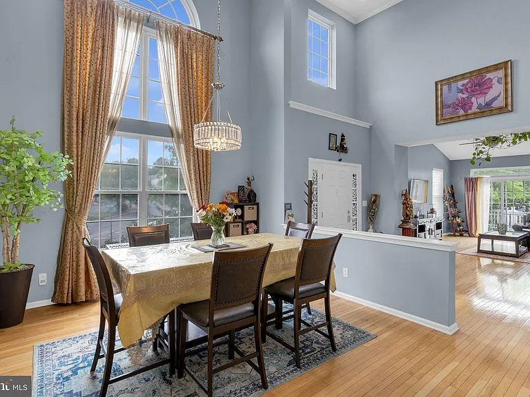 16 Cardiff Ct — Photo 13