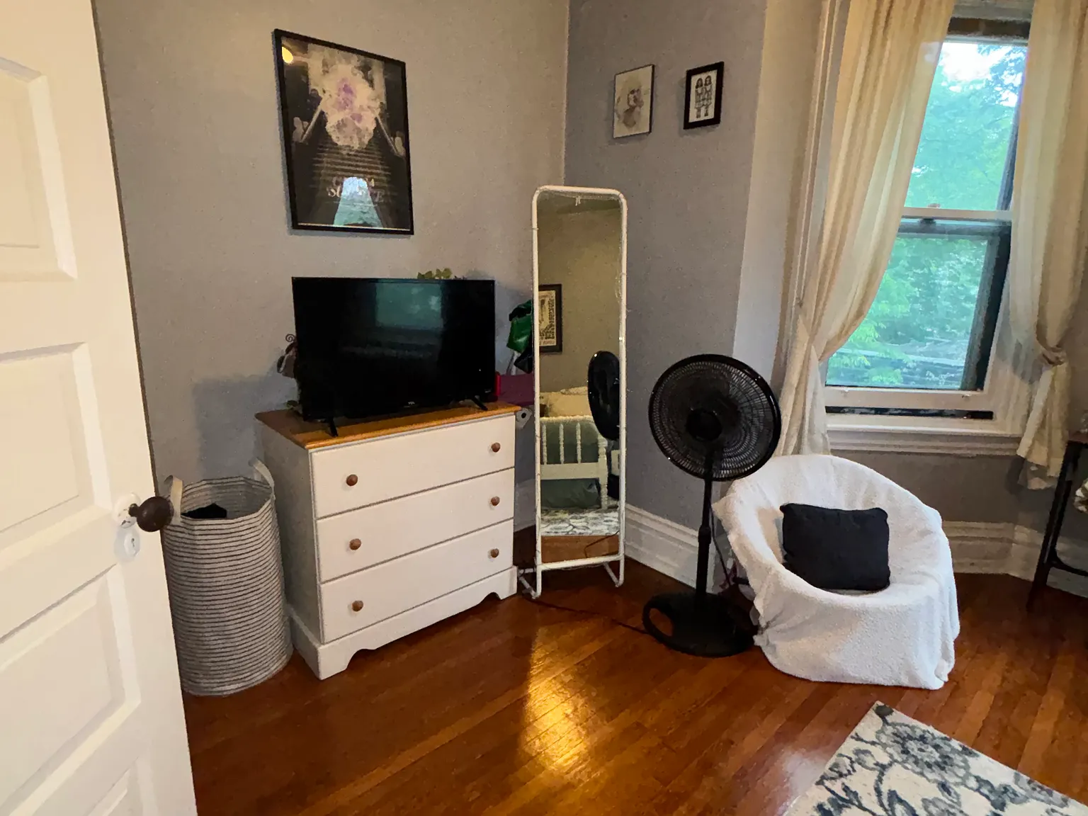 1 bed, 500 sqft, $1,400 — Photo 2
